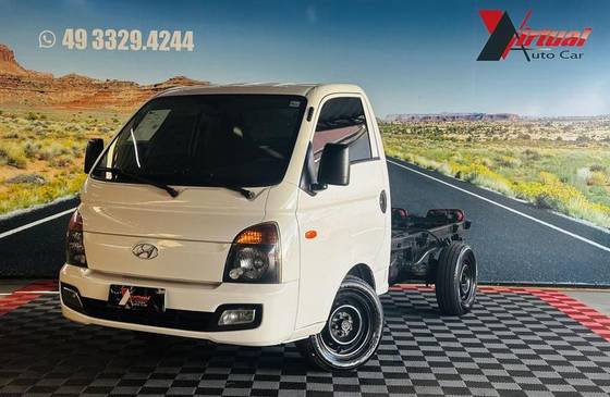 HYUNDAI HR 2.5 LONGO SEM CAÇAMBA 4X2 16V 130CV TURBO INTERCOOLER DIESEL 2P MANUAL HYUNDAI HR 2.5 LONGO SEM CAÇAMBA 4X2 16V 130CV TURBO INTERCOOLER DIESEL 2P MANUAL